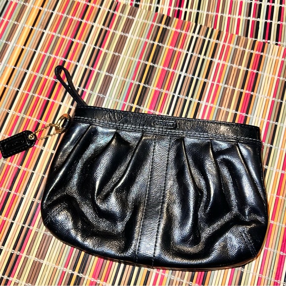 Coach Wristlet - Picture 1 of 4
